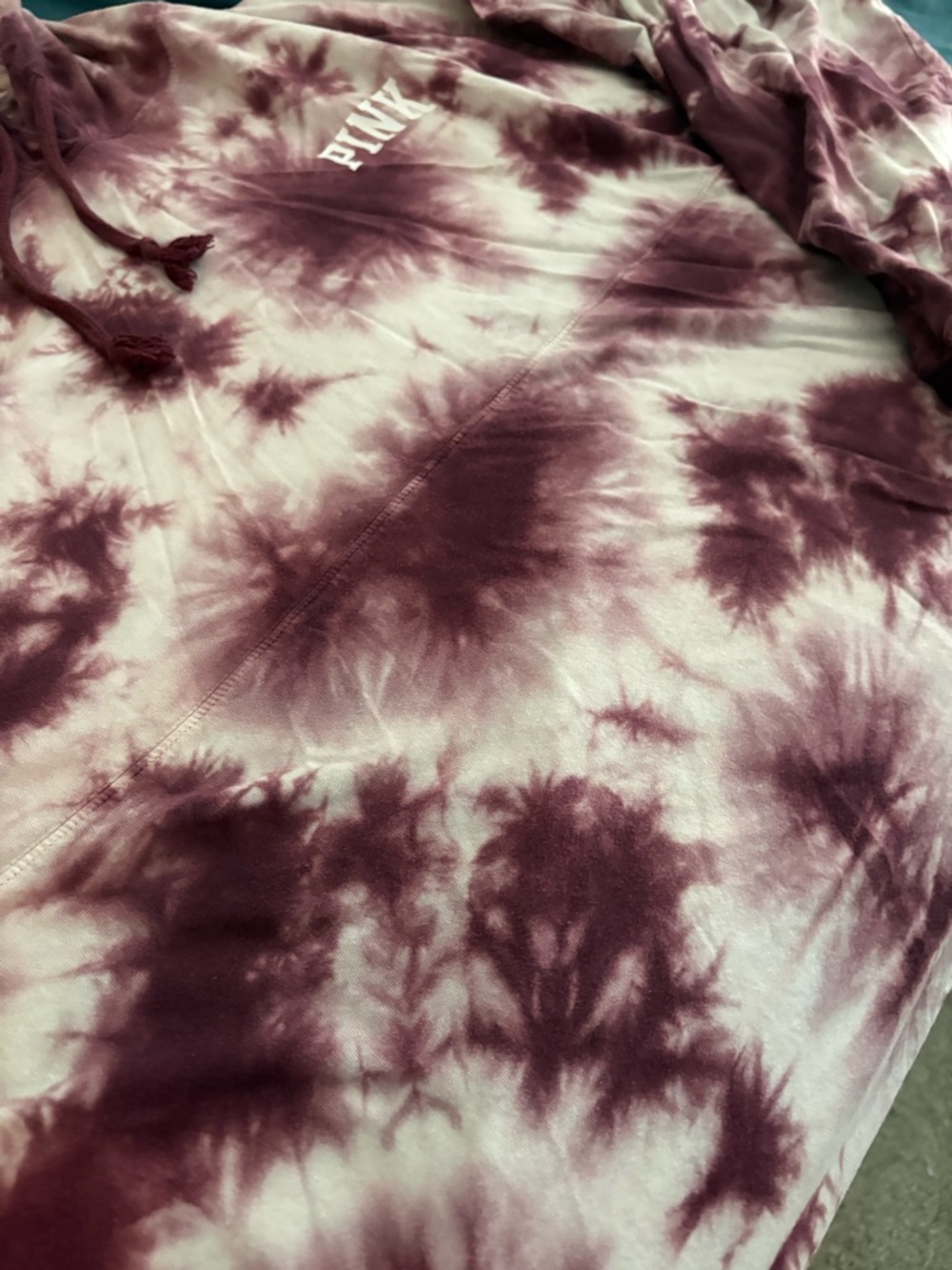 PINK Victoria’s Secret Tie Dye Hoodie XXL Oversized Burgundy White Pullover - Picture 5 of 7